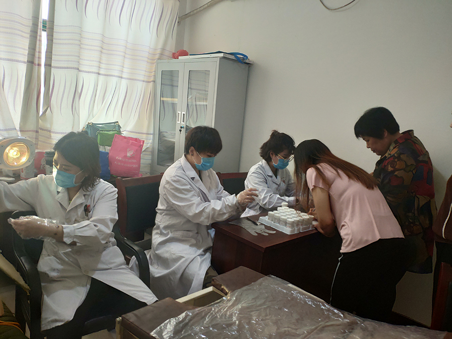 "复明12号"白内障免费筛查和妇女"两癌检查携手走进藁城区